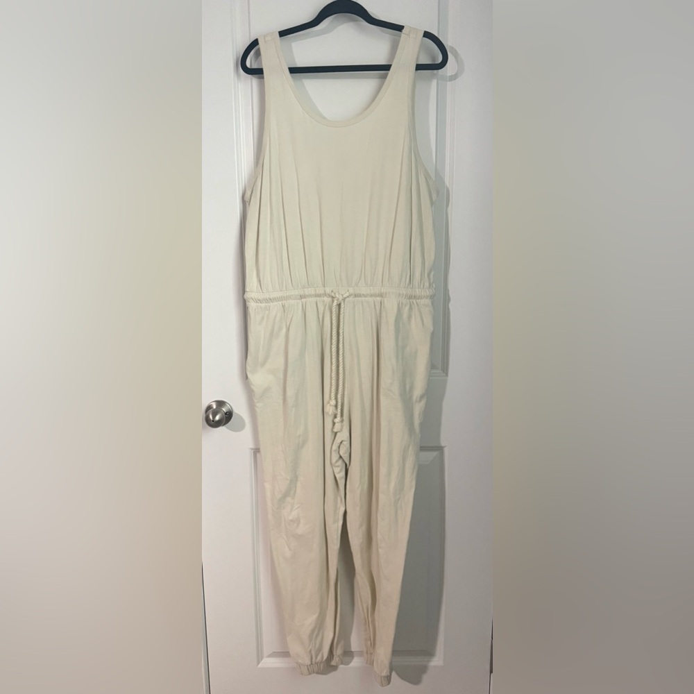 Universal Thread Off-White Jumpsuit